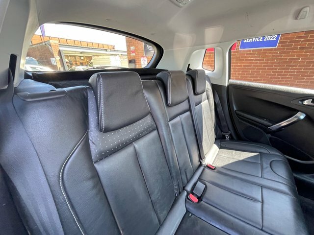Peugeot e-2008 E-vti Puretech Allure Suv Egc Euro 5 Ss 82 Grey #18