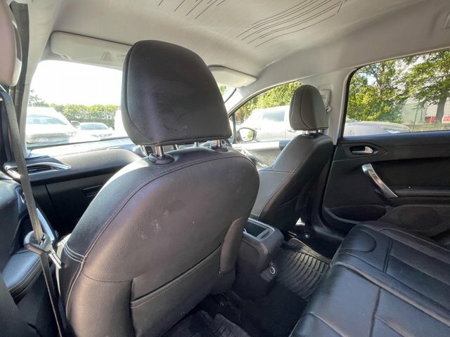 Peugeot e-2008 E-vti Puretech Allure Suv Egc Euro 5 Ss 82 Grey #16