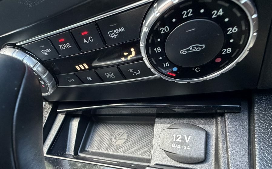 Mercedes-Benz C Class C200 Cdi Blueefficiency Silver #5