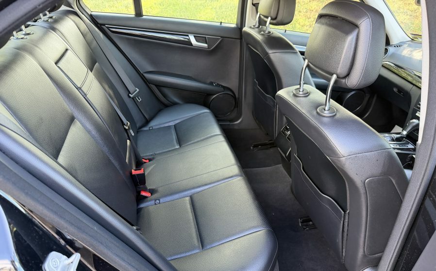 Mercedes-Benz C Class C200 Cdi Blueefficiency Silver #26