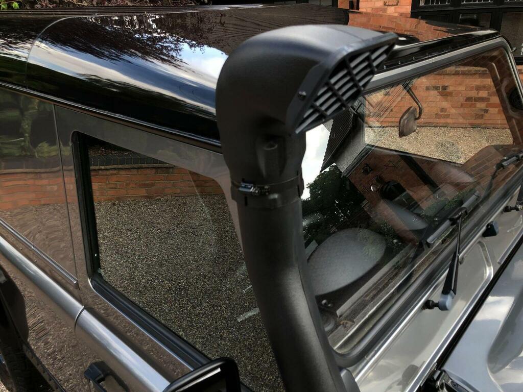 Land Rover Defender 110 Defender 110 Double Cab Pick Up Green #14
