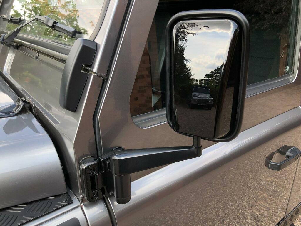 Land Rover Defender 110 Defender 110 Double Cab Pick Up Green #29