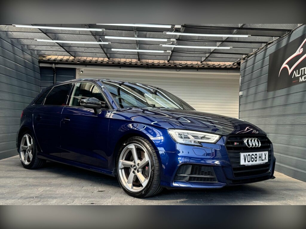 Audi S3 2.0 Tfsi Black Edition Sportback S Tronic Quattro Blue #3