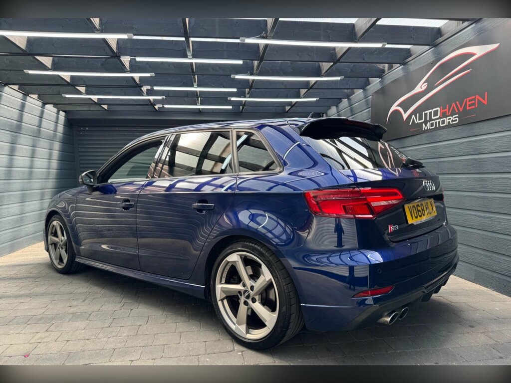 Audi S3 2.0 Tfsi Black Edition Sportback S Tronic Quattro Blue #4