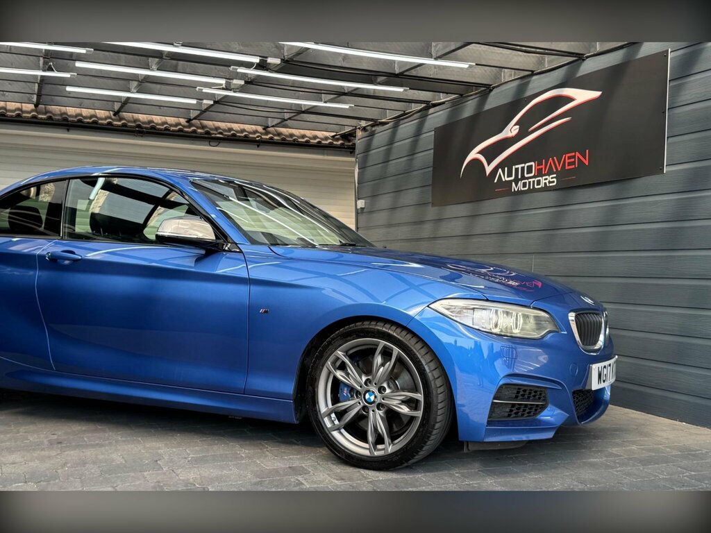 BMW 2 Series 220I Sport White #17