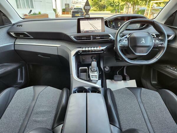 Peugeot 3008 1.2 Puretech Allure Eat Euro 6 Ss #2