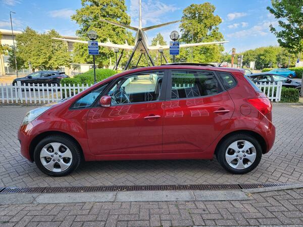 Kia Venga 1.6 3 Euro 5 #5