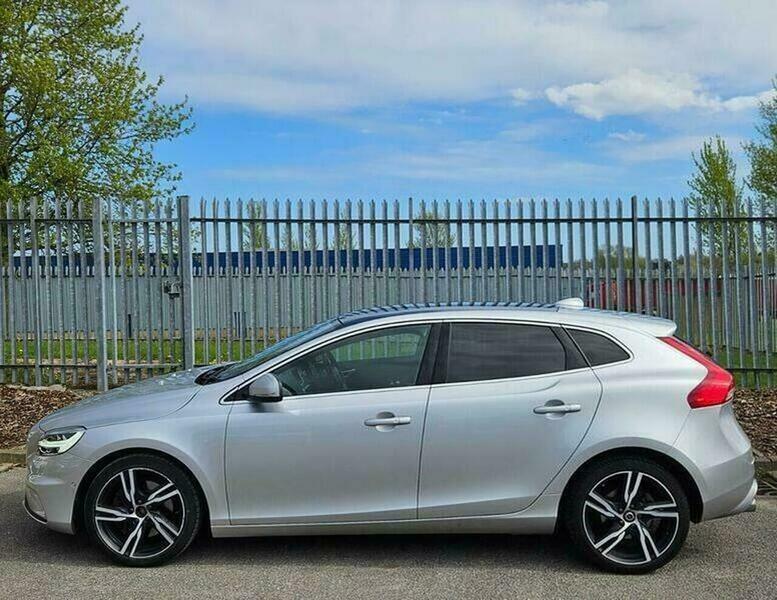 Volvo V40 2.0 D2 R-design Edition Silver #5