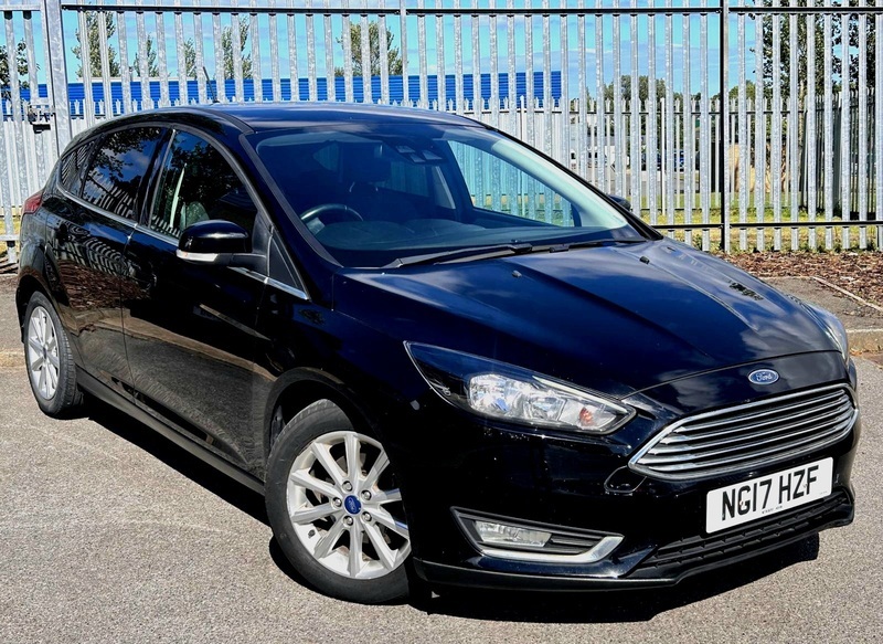 Ford Focus 1.5 Tdci Titanium Hatchback Black