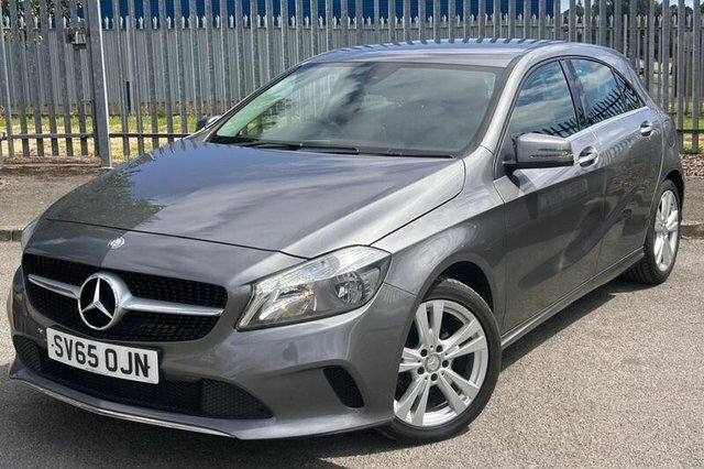 Mercedes-Benz A Class 1.5 A180d Sport 7G-dct Euro 6 Ss SV65OJN Grey #2