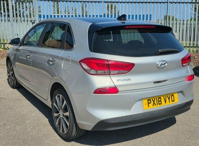 Hyundai I30 1.6 Crdi Blue Drive Premium Se Hatchback Diese Silver #5
