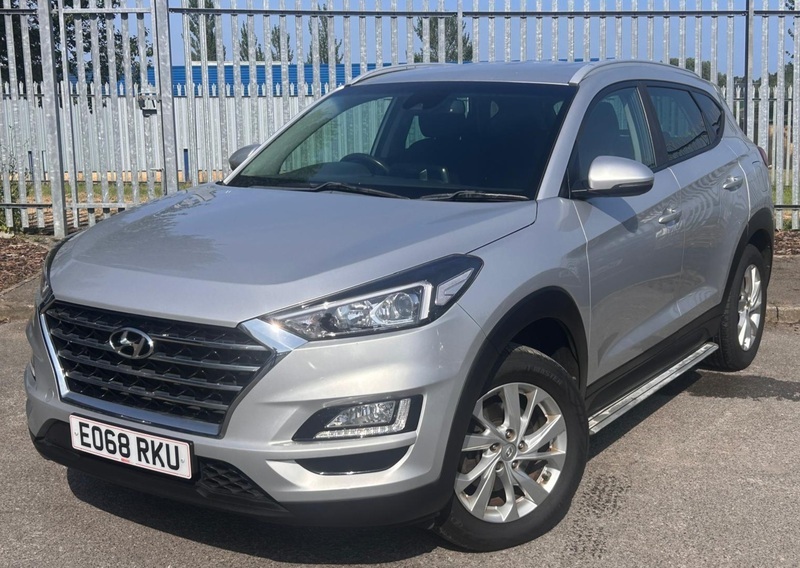 Hyundai Tucson 1.6 Gdi Se Nav Silver #2