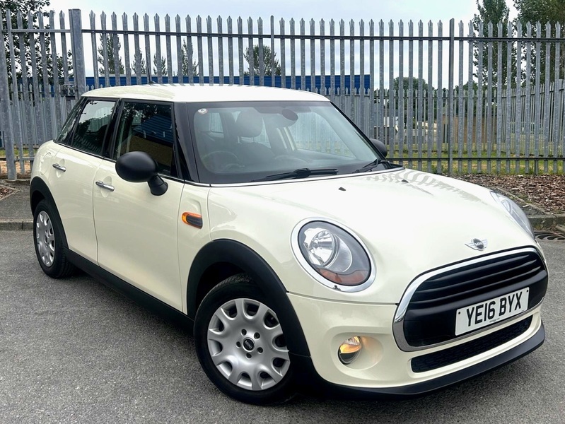 Mini Hatch 1.2 One Hatchback White