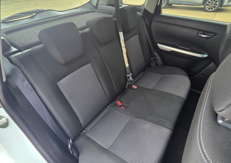 Suzuki Grand Vitara Sz5 Rugged Pack , Grey #15