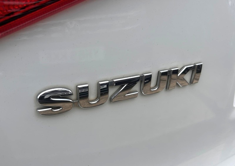 Suzuki Grand Vitara Sz5 Rugged Pack , Grey #35