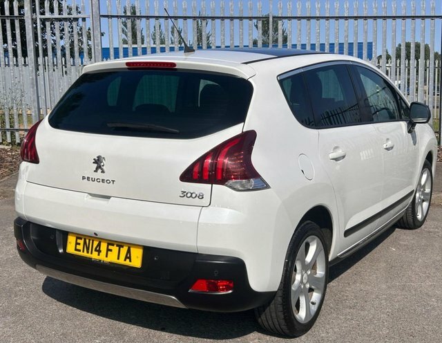 Peugeot 3008 1.6 Hdi Allure Suv Euro 5 115 P White #5
