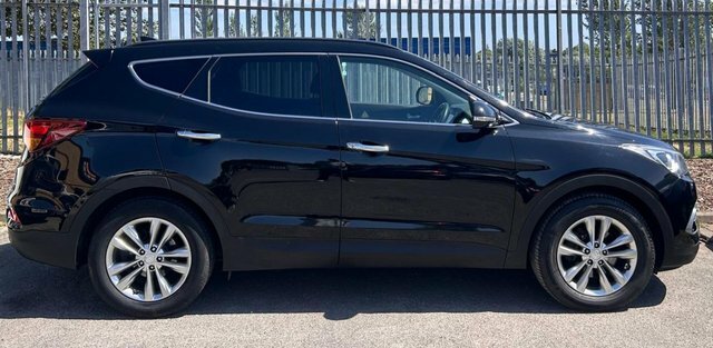 Hyundai Santa Fe 2.2 Crdi Blue Drive Premium Suv Black #4