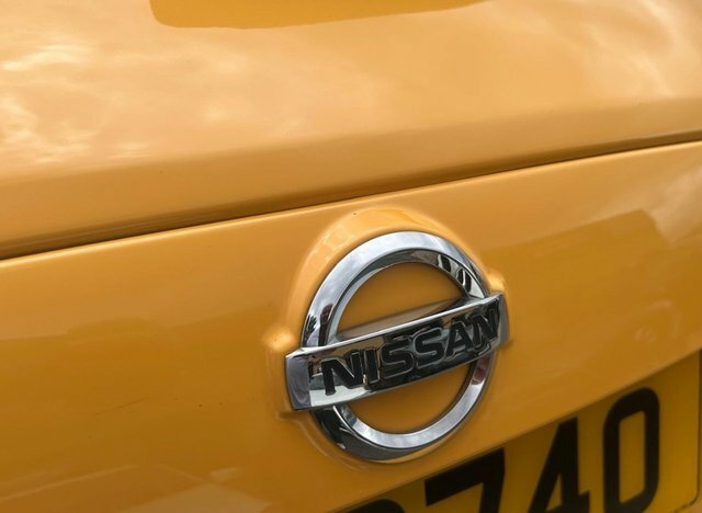 Nissan Juke 1.6 Visia - Hatchback White #38