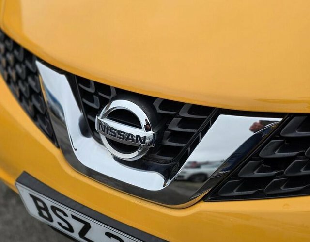 Nissan Juke 1.6 Visia - Hatchback White #32
