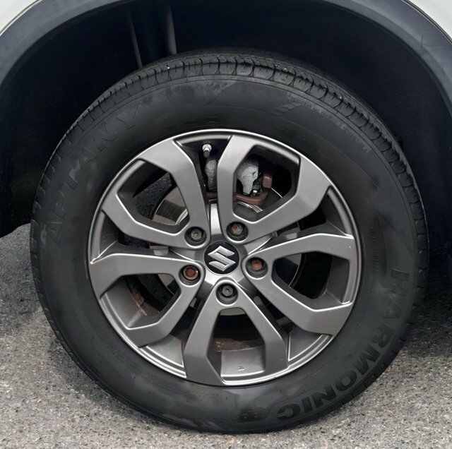 Suzuki Vitara 1.6 Sz5 Euro 6 Ss Silver #21