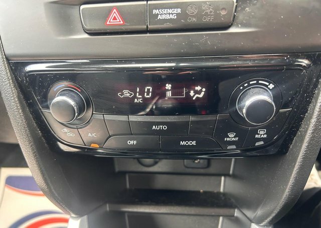 Suzuki Vitara 1.6 Sz5 Euro 6 Ss Silver #13