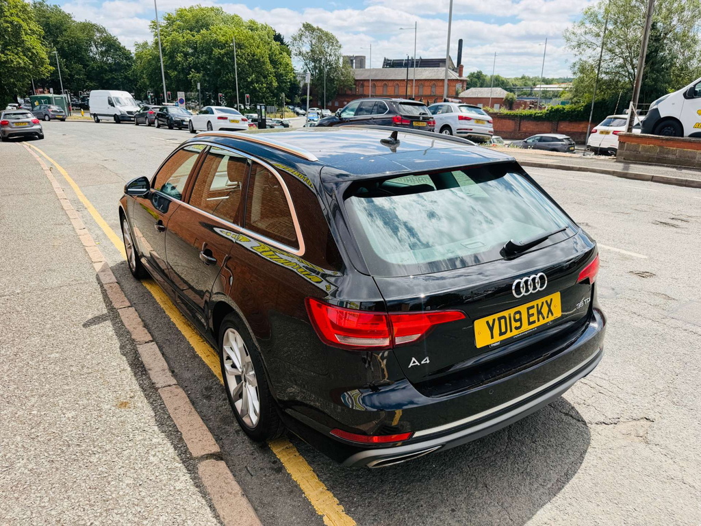 Audi A4 Sport 35 Tdi  #6