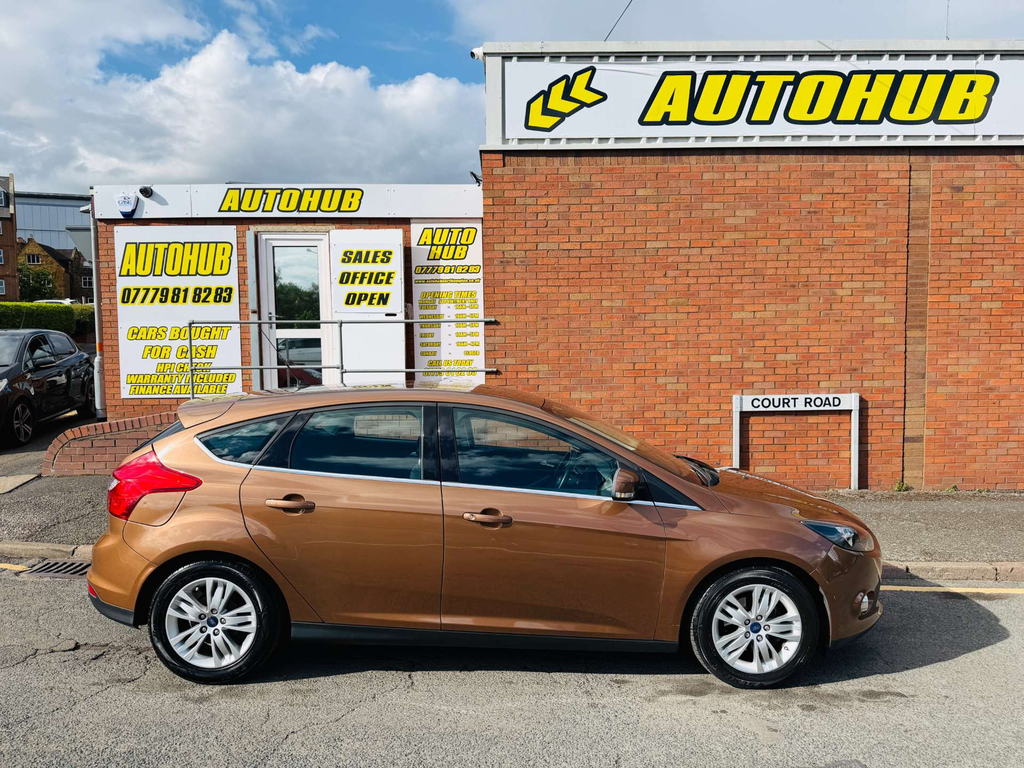 Ford Focus Titanium Navigator #2
