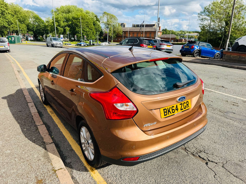Ford Focus Titanium Navigator #6