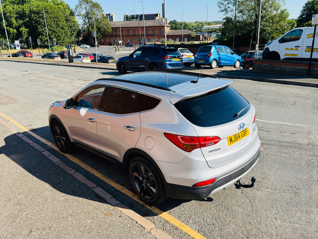 Hyundai Santa Fe Premium Se Crdi 4Wd  #5
