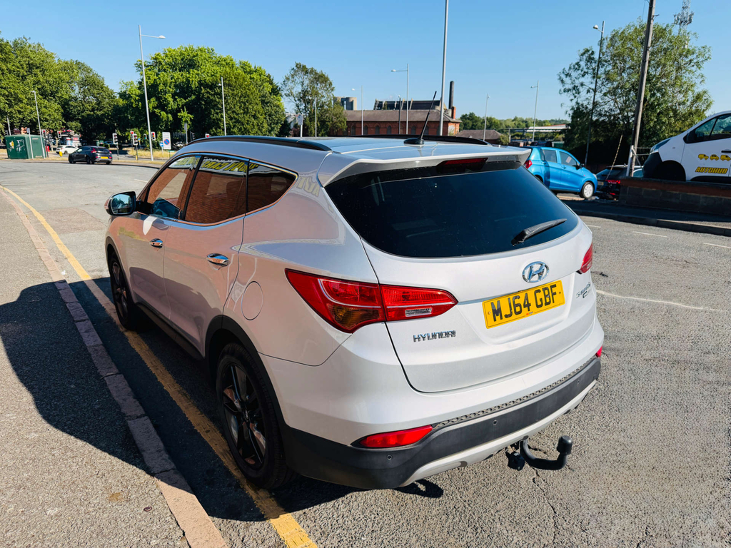 Hyundai Santa Fe Premium Se Crdi 4Wd  #4