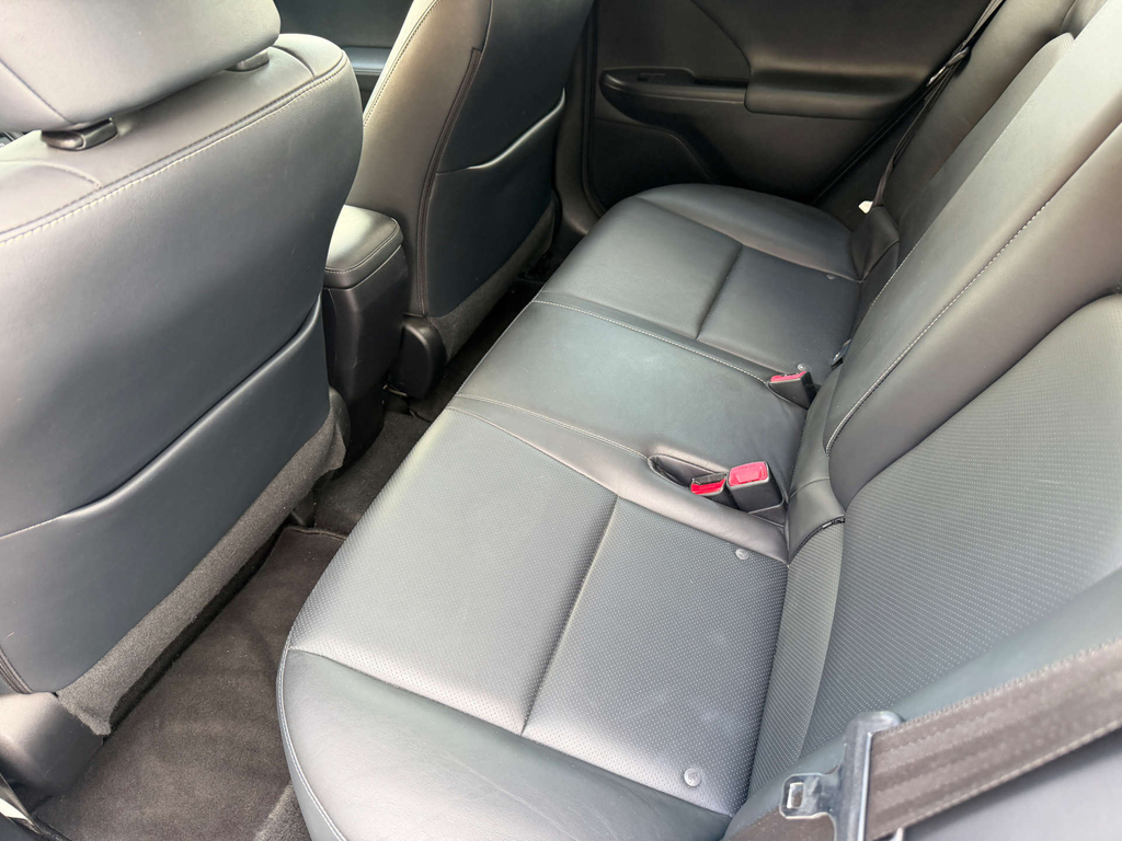 Lexus CT F-sport With Premium Navigation White #10
