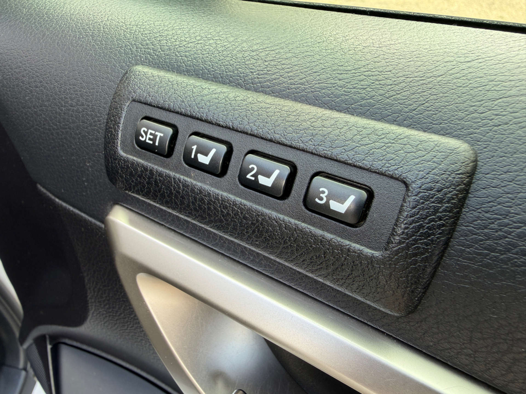 Lexus CT F-sport With Premium Navigation White #14