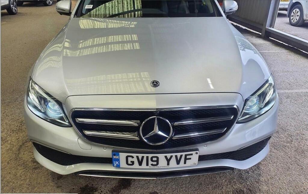Mercedes-Benz E Class Se Silver #6