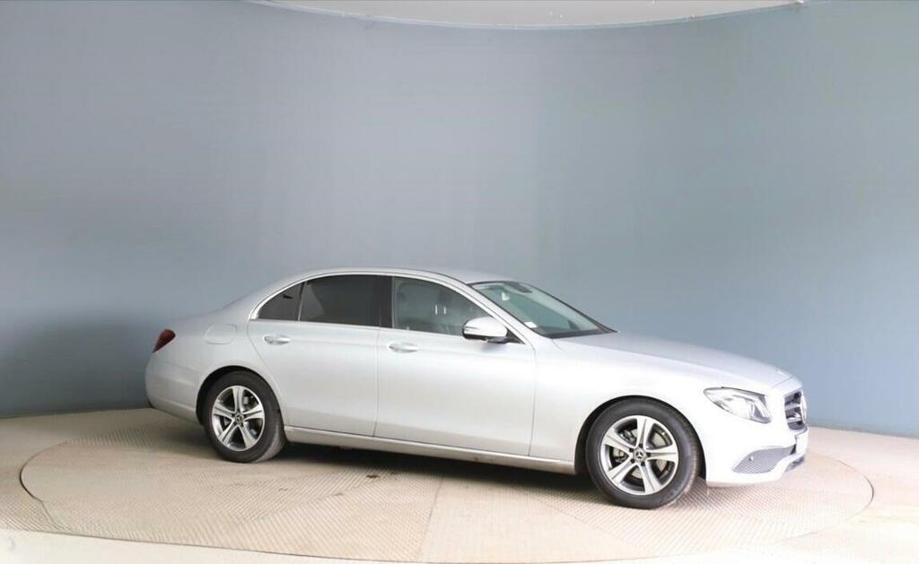 Mercedes-Benz E Class Se Silver #4