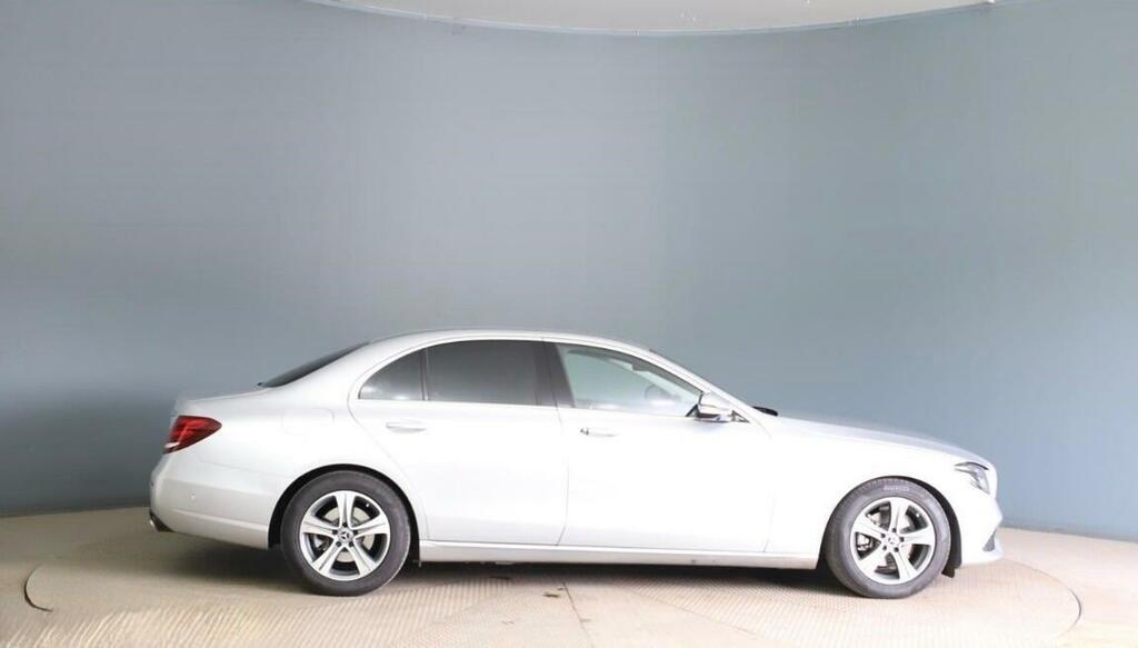 Mercedes-Benz E Class Se Silver #5