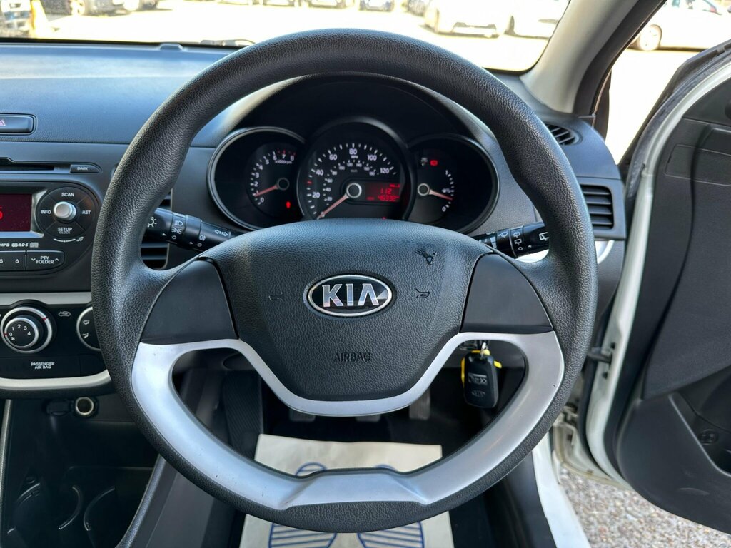 Kia Picanto 1.0 1 Air Hatchback Euro 5 68 B White #30