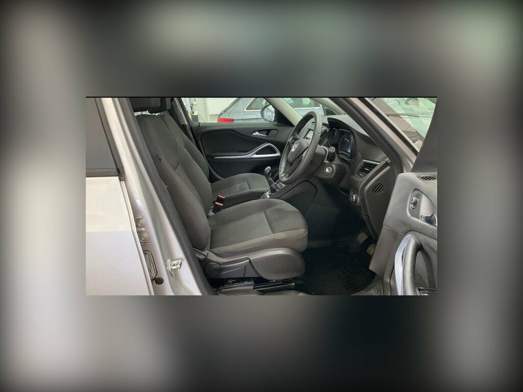 Vauxhall Zafira Tourer 1.4I Turbo Design Euro 6 Silver #6