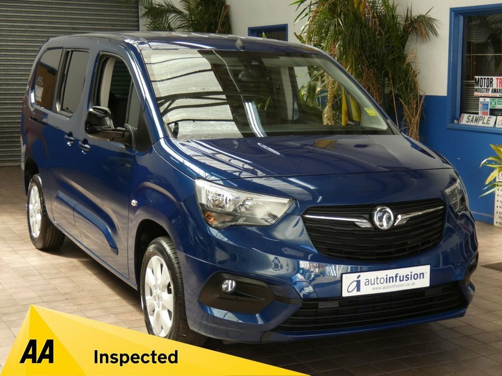 Vauxhall Combo Life 1.2L Se Blue