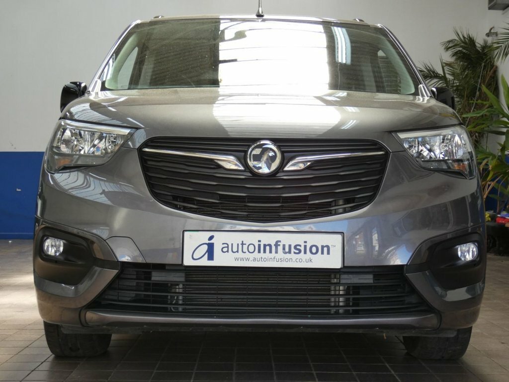 Vauxhall Combo-e Life Mpv Grey #2