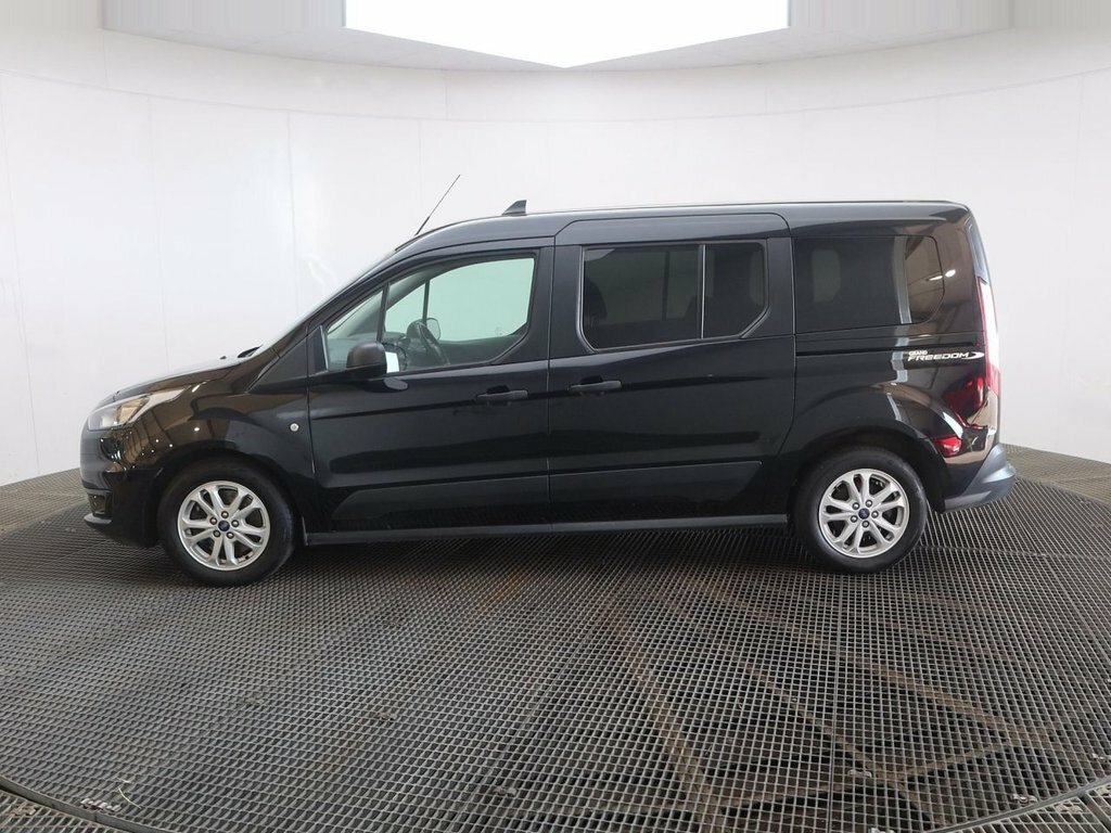 Ford Grand Tourneo Connect 1.5L Zetec Black #6