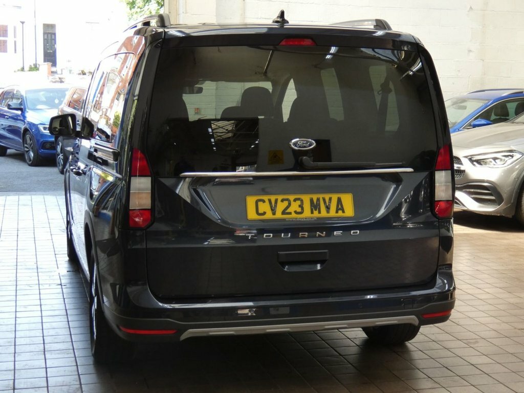 Ford Grand Tourneo Connect 1.5L Active Blue #4