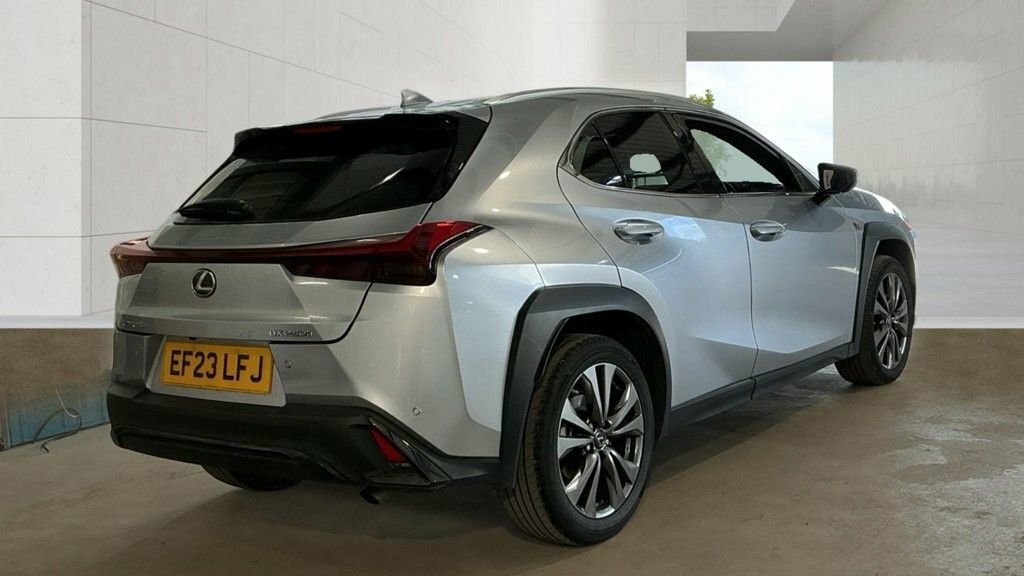 Lexus UX 2L F Sport Design Silver #2