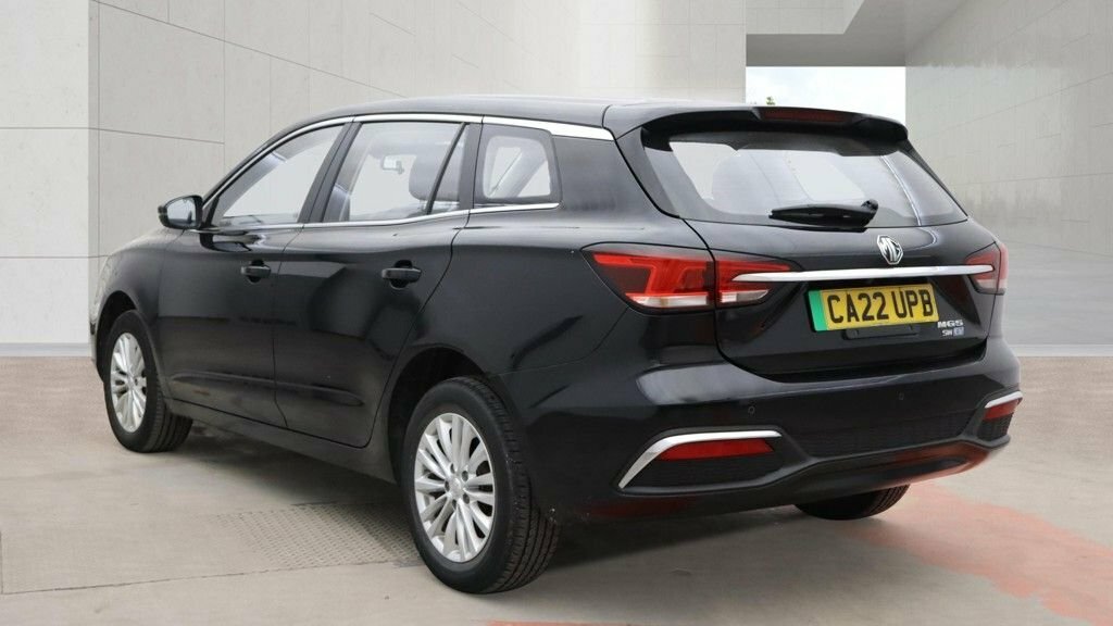 MG MG5 Estate Black #3