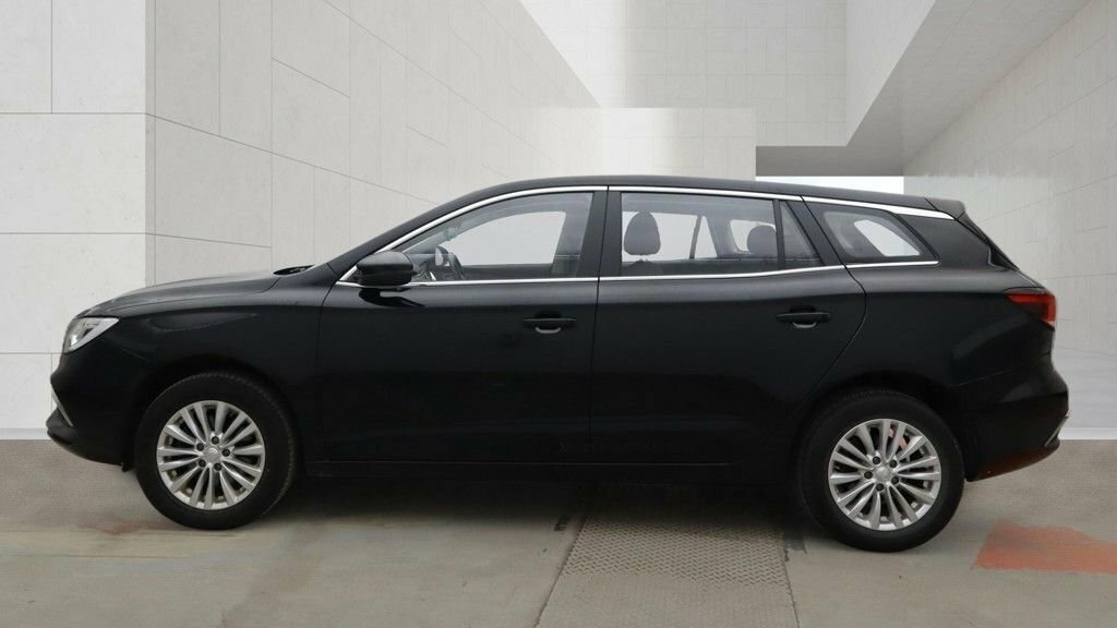 MG MG5 Estate Black #6