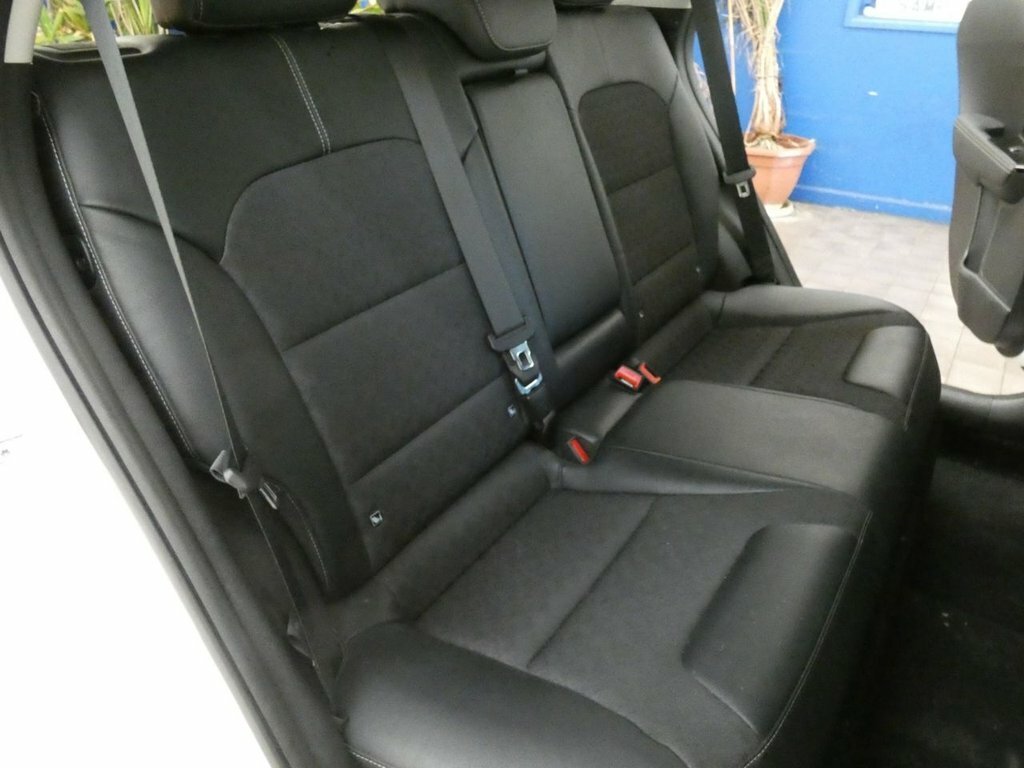 Kia Niro 2 White #46