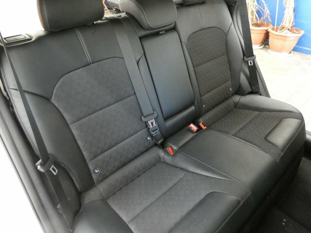 Kia Niro 2 White #45