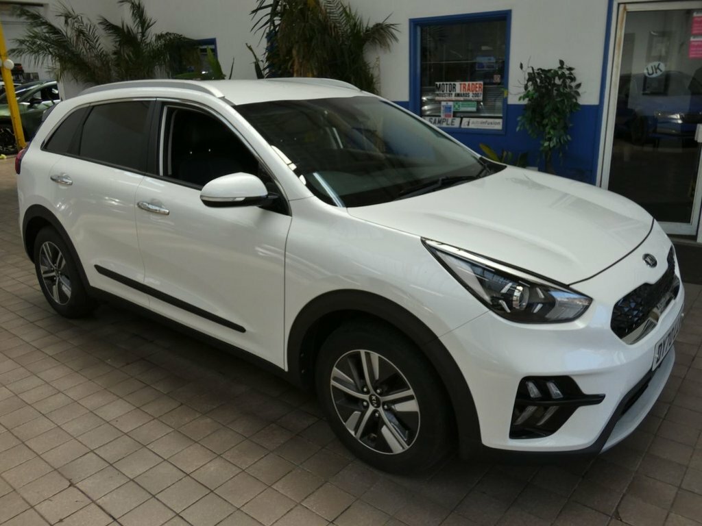 Kia Niro 2 White #17