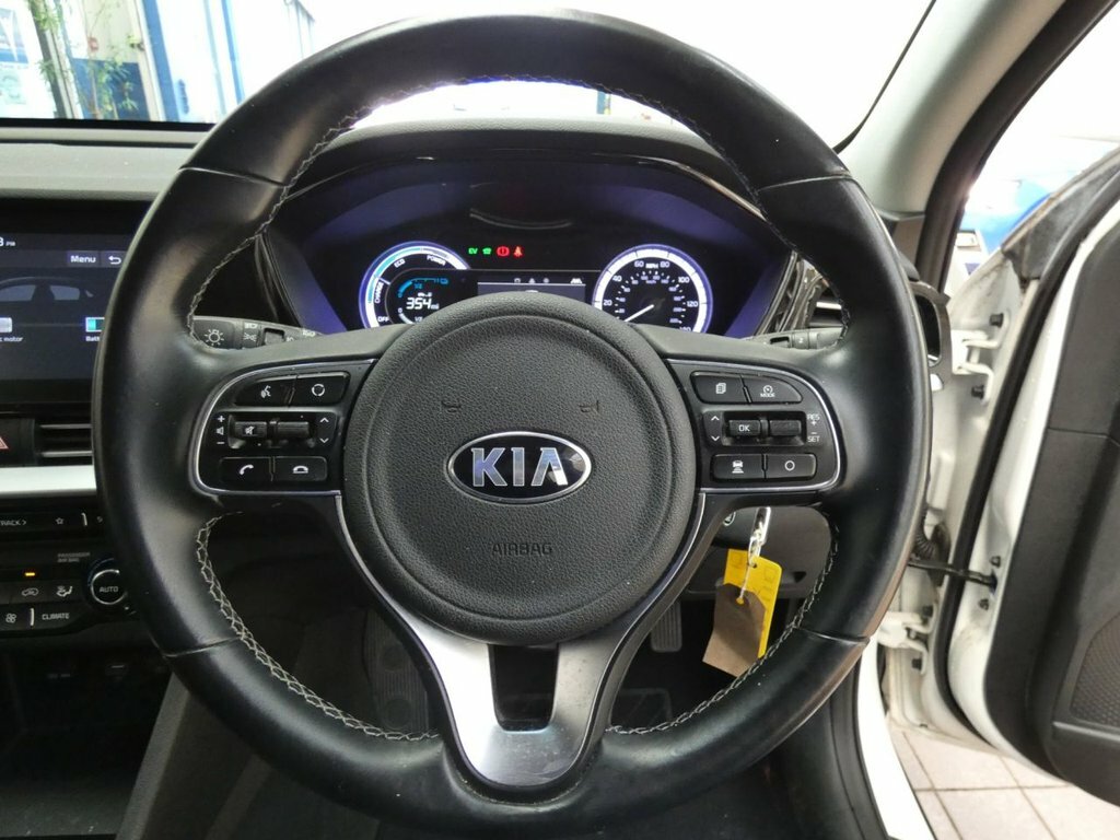 Kia Niro 2 White #62