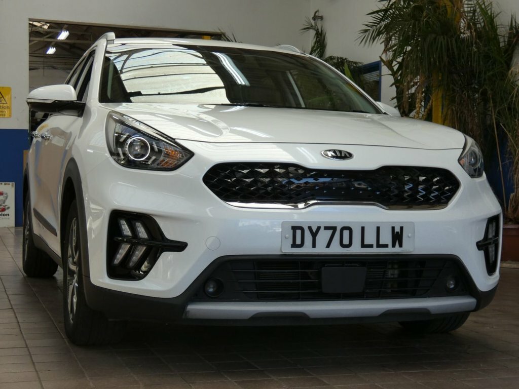 Kia Niro 2 White #14