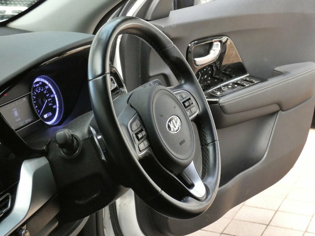 Kia Niro 2 White #61